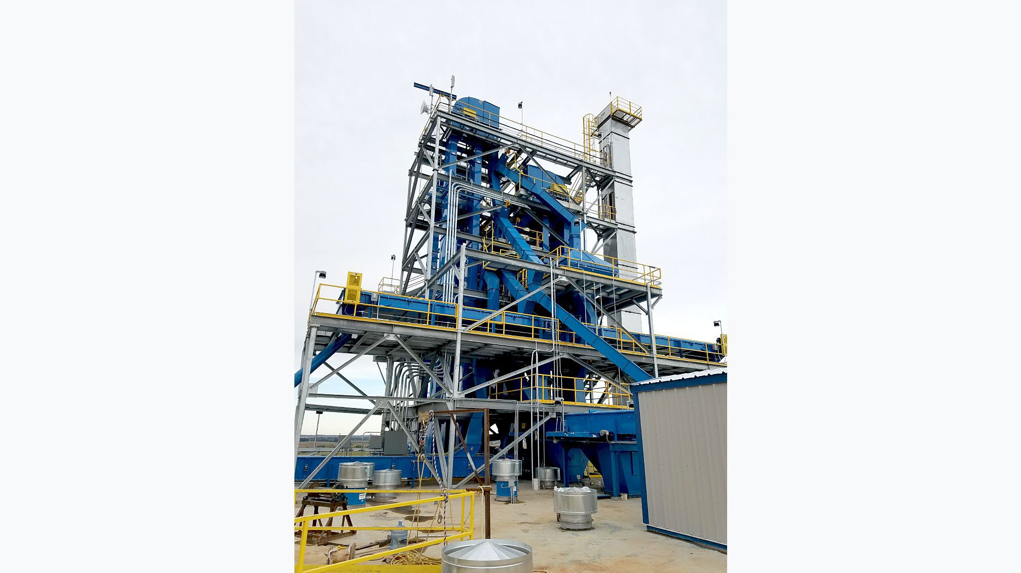 Industrial machinery structure with metal framework